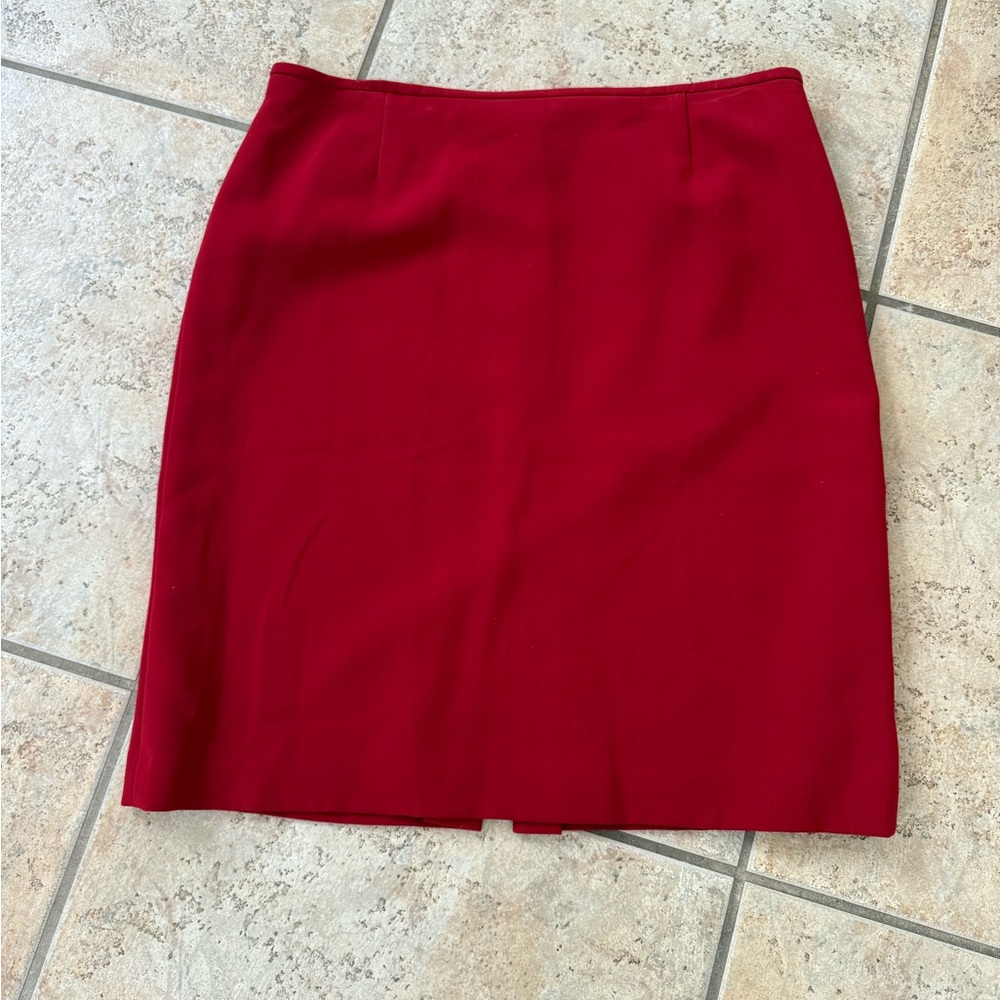 Elegant Red Women's Skirt